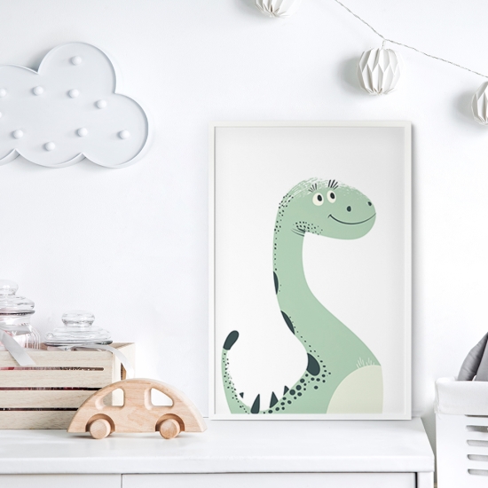 Poster infantil com um dinossauro verde sorridente, perfeito para decoração de quartos de bebé e crianças. 1